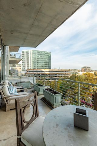800 W 5th ST 606, Austin, TX 78703