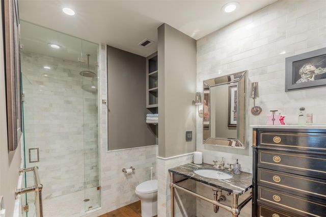 800 W 5th ST 606, Austin, TX 78703