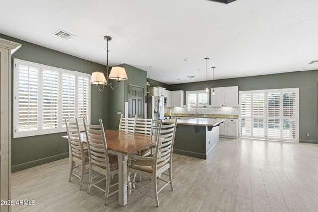 3319 E FANDANGO Drive, Gilbert, AZ 85298