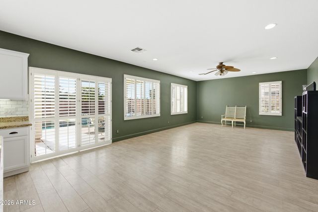 3319 E FANDANGO Drive, Gilbert, AZ 85298