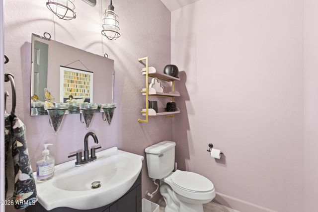 3319 E FANDANGO Drive, Gilbert, AZ 85298