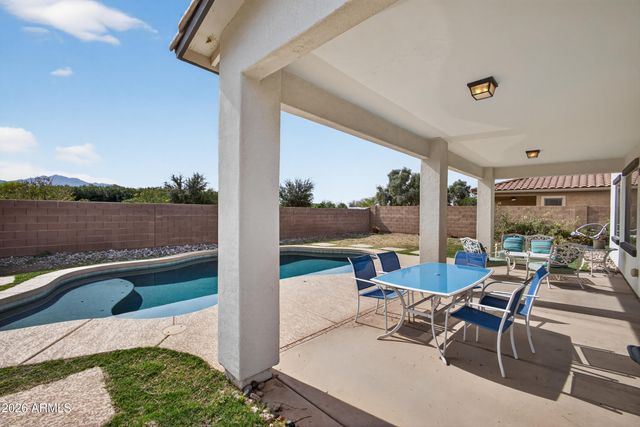 3319 E FANDANGO Drive, Gilbert, AZ 85298