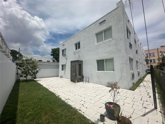 412 SW 10th Avenue, Miami, FL 33130