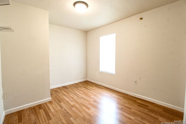 17673 Interstate, Lytle, TX 78052