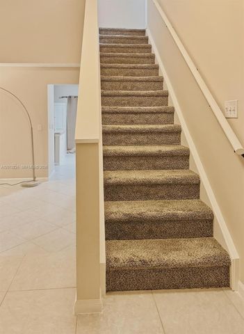 6001 NW 43rd Ter, Coconut Creek, FL 33073