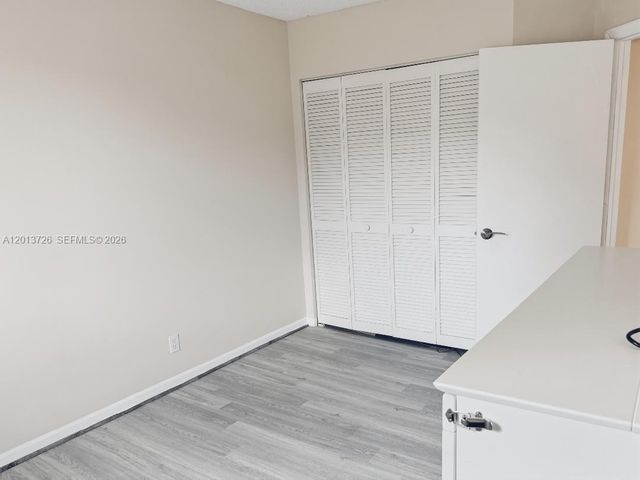 6001 NW 43rd Ter, Coconut Creek, FL 33073