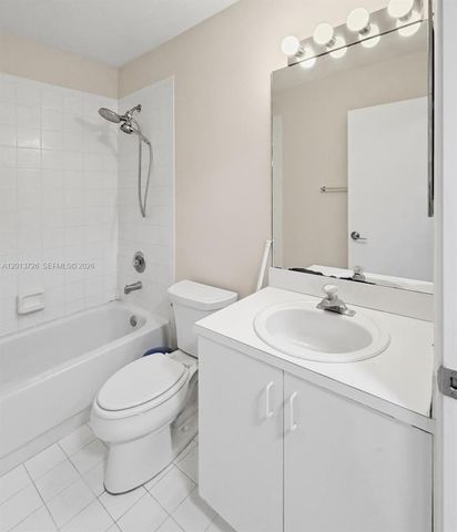 6001 NW 43rd Ter, Coconut Creek, FL 33073