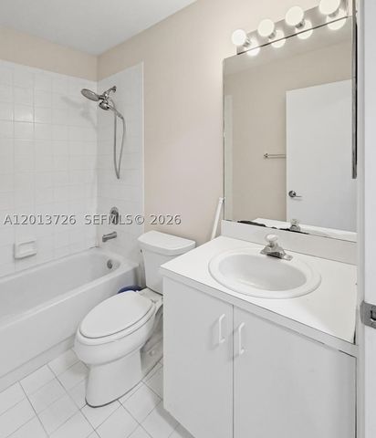 6001 NW 43rd Ter, Coconut Creek, FL 33073