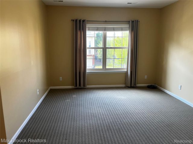 3177 Newbury Place, Troy, MI 48084