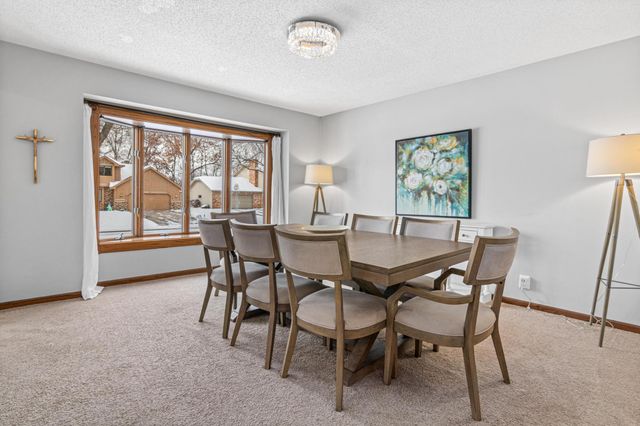 5816 Oxford Street N, Shoreview, MN 55126