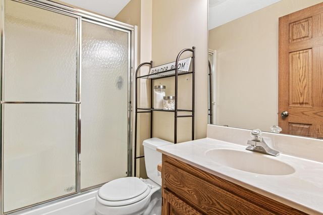 5816 Oxford Street N, Shoreview, MN 55126