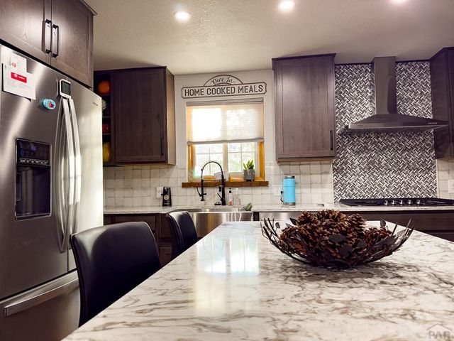 3819 Goodnight Ave, Pueblo, CO 81005