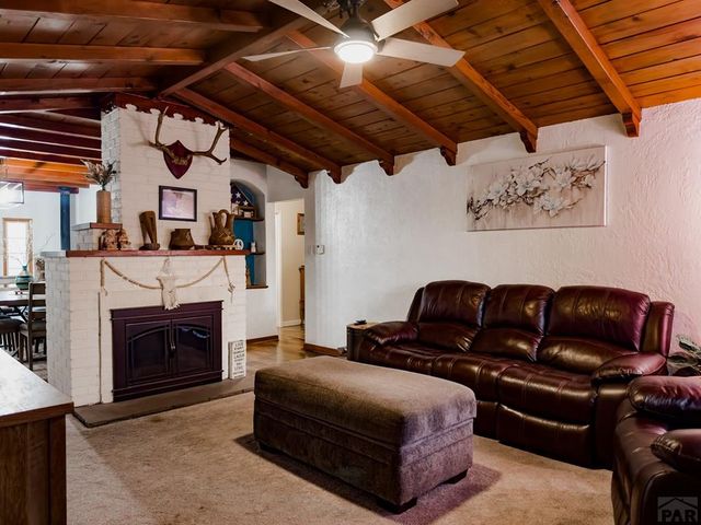 3819 Goodnight Ave, Pueblo, CO 81005
