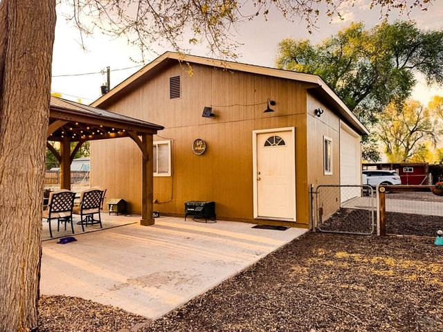 3819 Goodnight Ave, Pueblo, CO 81005