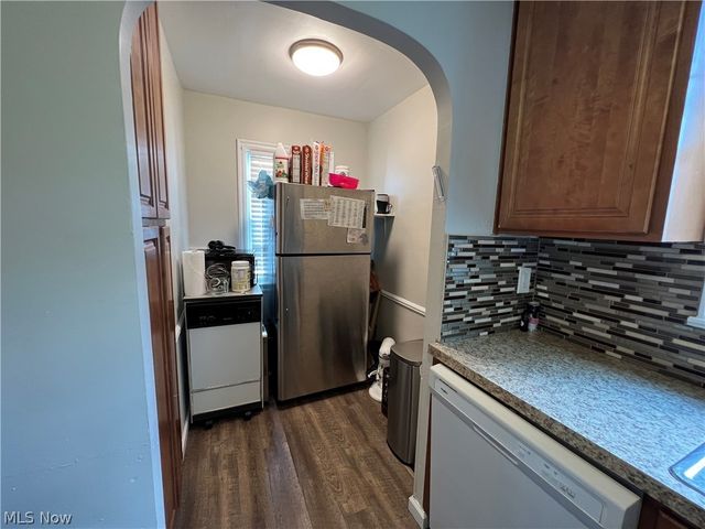 3844 Bendemeer Road, Cleveland Heights, OH 44118