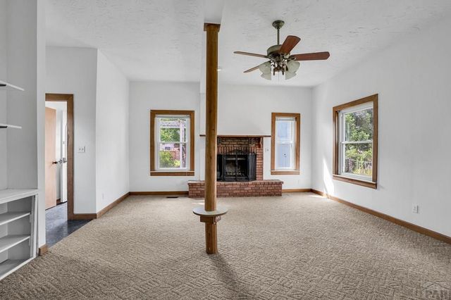 612 Lake Ave, Pueblo, CO 81004