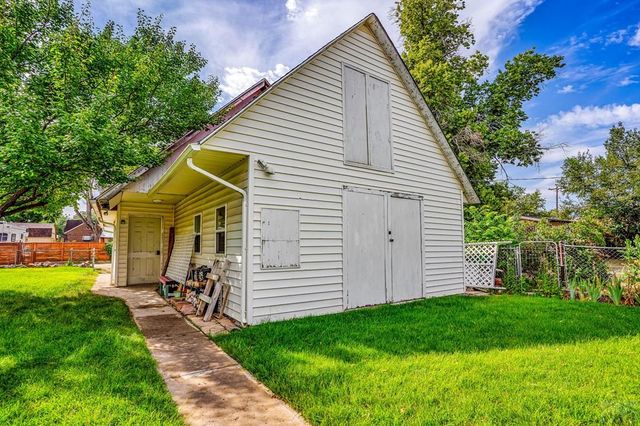 612 Lake Ave, Pueblo, CO 81004