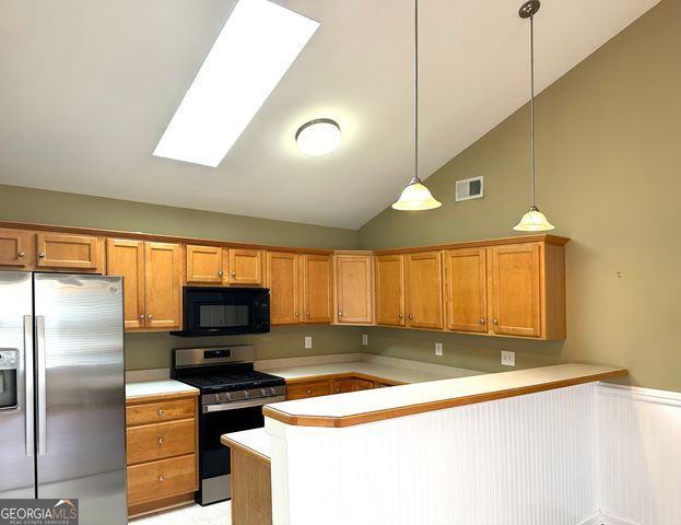 5033 Kathryn Glen Drive, Acworth, GA 30101