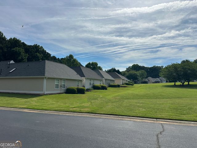 5033 Kathryn Glen Drive, Acworth, GA 30101