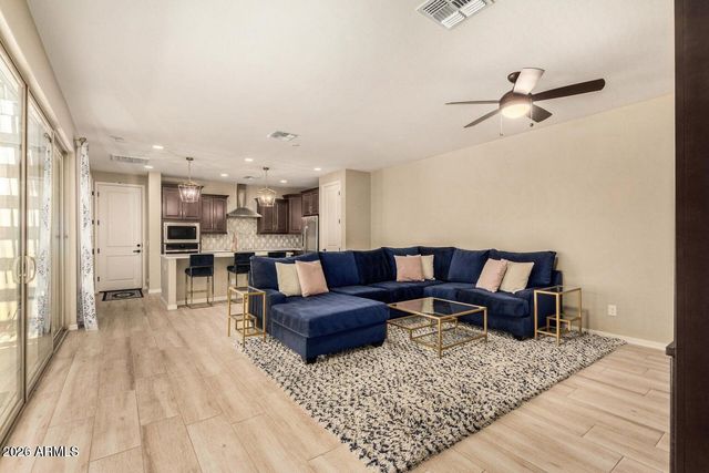 4284 E JESSE Street, Gilbert, AZ 85295