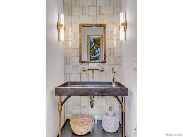 9773 Phillips Road, Lafayette, CO 80026