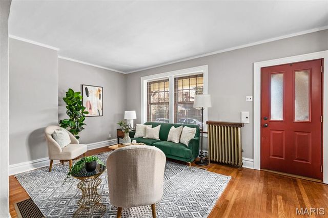 4989 Tholozan Avenue 1st Floor, St Louis, MO 63109