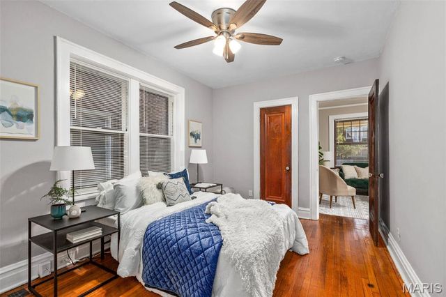 4989 Tholozan Avenue 1st Floor, St Louis, MO 63109