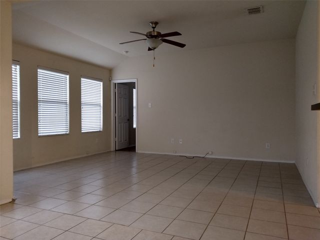 1846 Bayfront Drive, Dallas, TX 75051