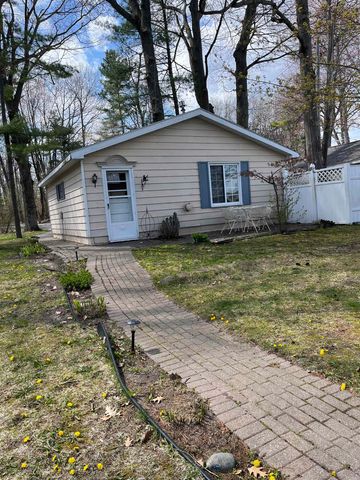 2374 Northeast Drive, Tawas City, MI 48763