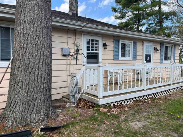 2374 Northeast Drive, Tawas City, MI 48763