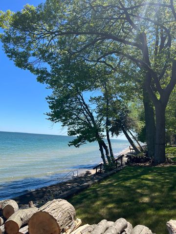 2374 Northeast Drive, Tawas City, MI 48763