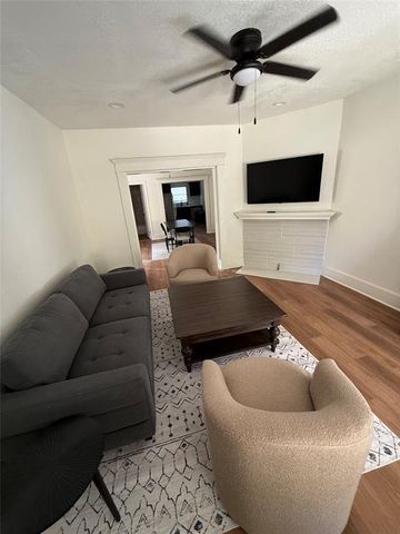 1108 W Park Place, Oklahoma City, OK 73106