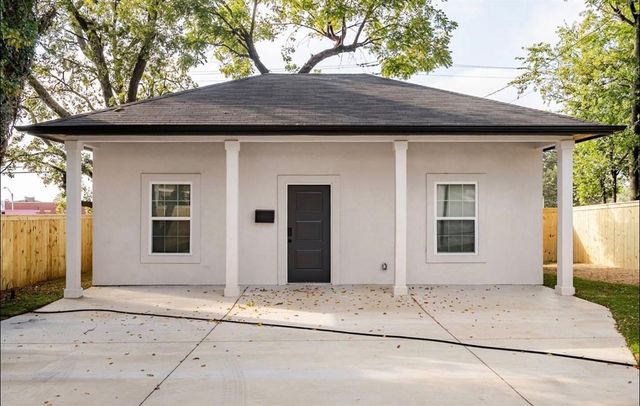 1108 W Park Place, Oklahoma City, OK 73106