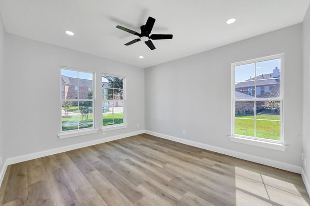 49 Winterhaven Lane, Montgomery, TX 77356