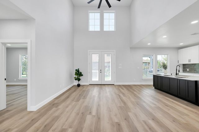 49 Winterhaven Lane, Montgomery, TX 77356