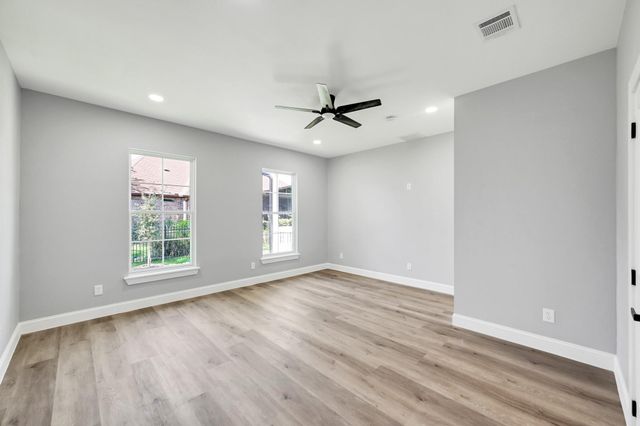 49 Winterhaven Lane, Montgomery, TX 77356