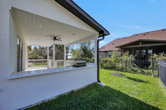 49 Winterhaven Lane, Montgomery, TX 77356