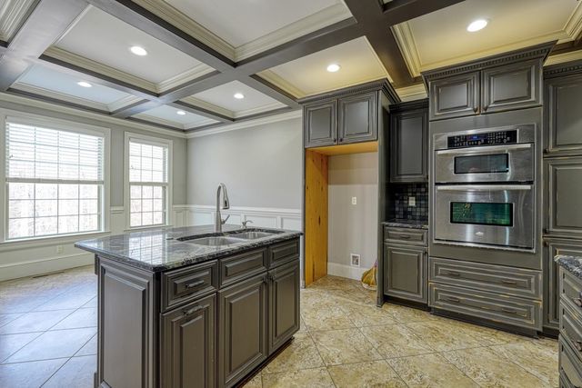 216 Escalante Drive, Boiling Springs, SC 29316