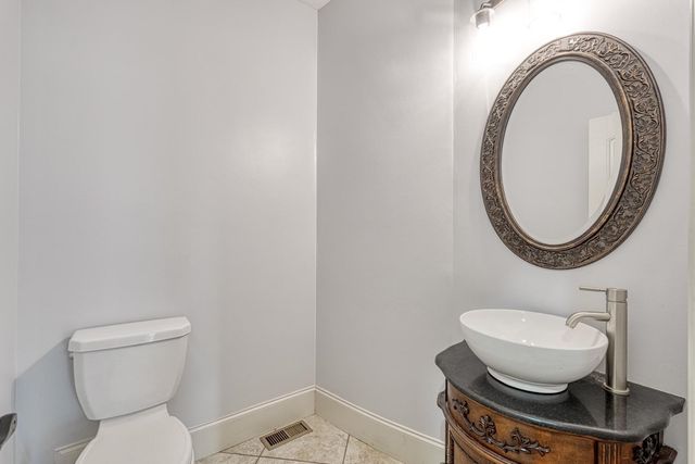 216 Escalante Drive, Boiling Springs, SC 29316