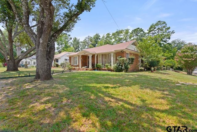 1522 N Moore Ave, Tyler, TX 75702