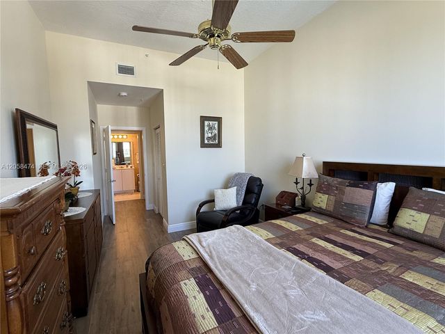 3020 NE 32nd Avenue PH3, Fort Lauderdale, FL 33308