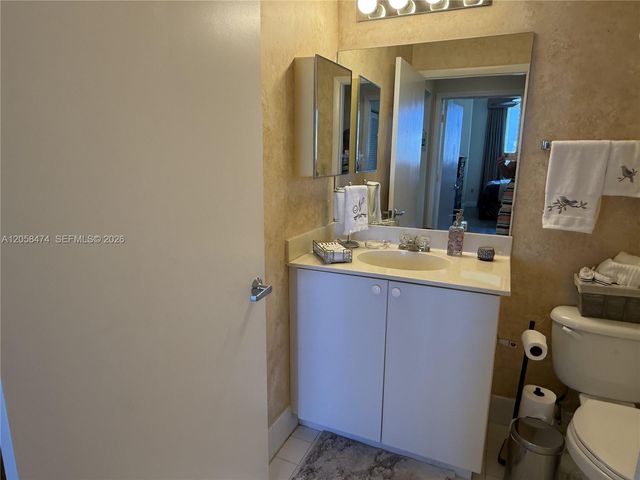 3020 NE 32nd Avenue PH3, Fort Lauderdale, FL 33308