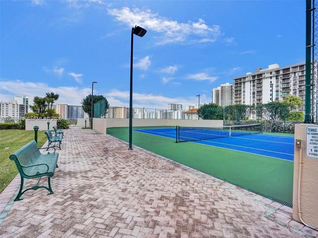 3020 NE 32nd Avenue PH3, Fort Lauderdale, FL 33308