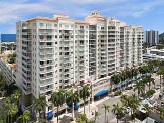 3020 NE 32nd Avenue PH3, Fort Lauderdale, FL 33308