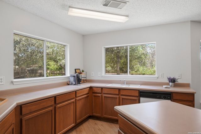 6223 HIGBEE ML, San Antonio, TX 78247