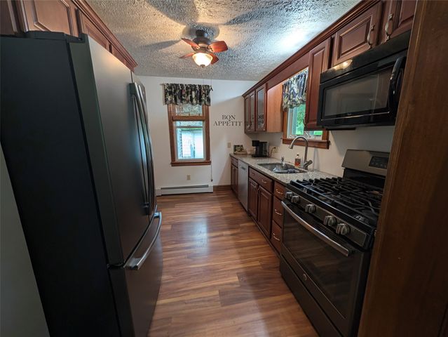 2931 NAGLE Road, Erie, PA 16510