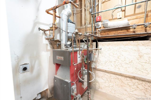 16 Stirrup Drive, Newburgh, NY 12550