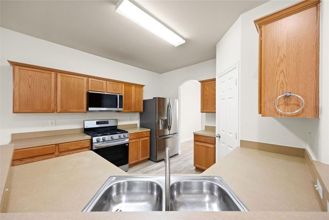 5213 Bailey Lane, Alvin, TX 77511