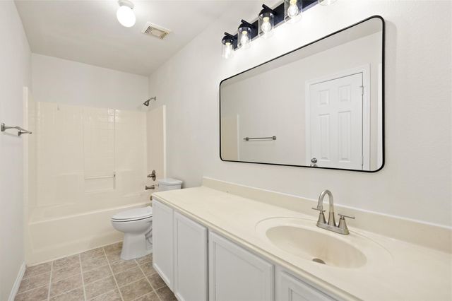 5213 Bailey Lane, Alvin, TX 77511