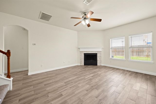 5213 Bailey Lane, Alvin, TX 77511